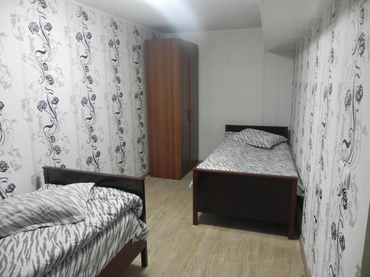 Old Yard Guest House Tbilisi ภายนอก รูปภาพ